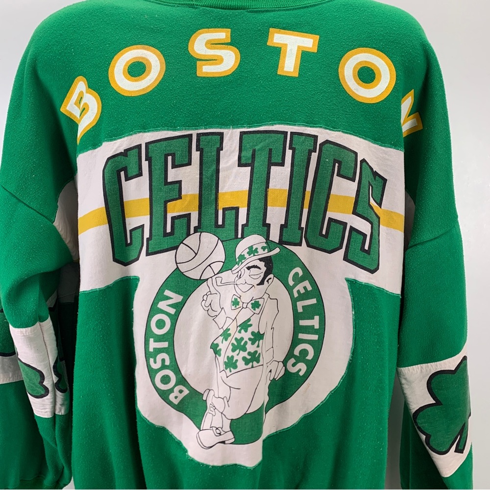 Boston Celtics Pride Vintage 90s Mens Size Large Crew Neck Sweatshirt Logo Green